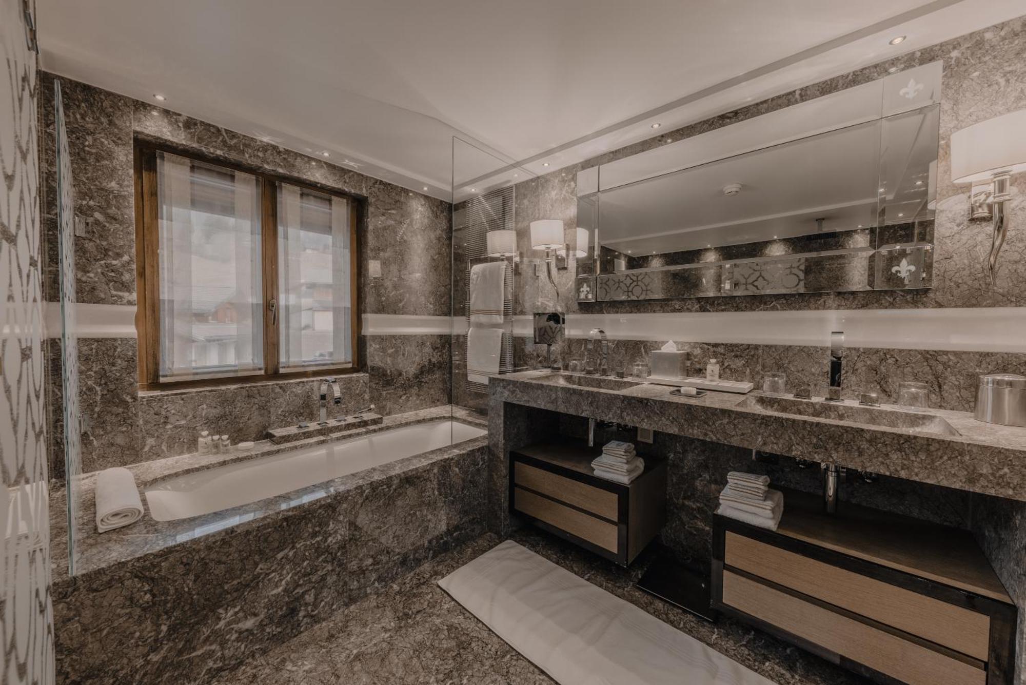 Ultima Hotel Gstaad Luaran gambar